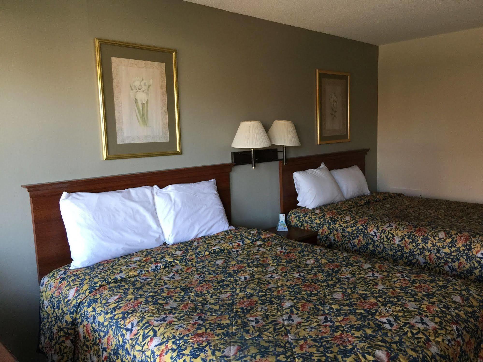 Red Carpet Inn & Suites - Danville Luaran gambar