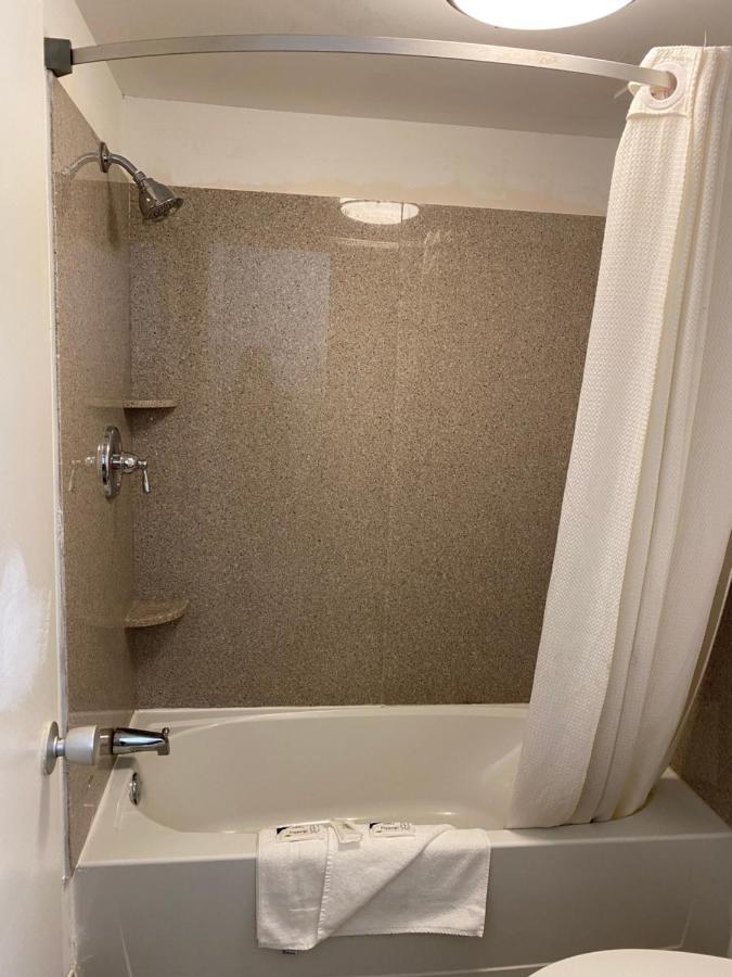 Red Carpet Inn & Suites - Danville Luaran gambar