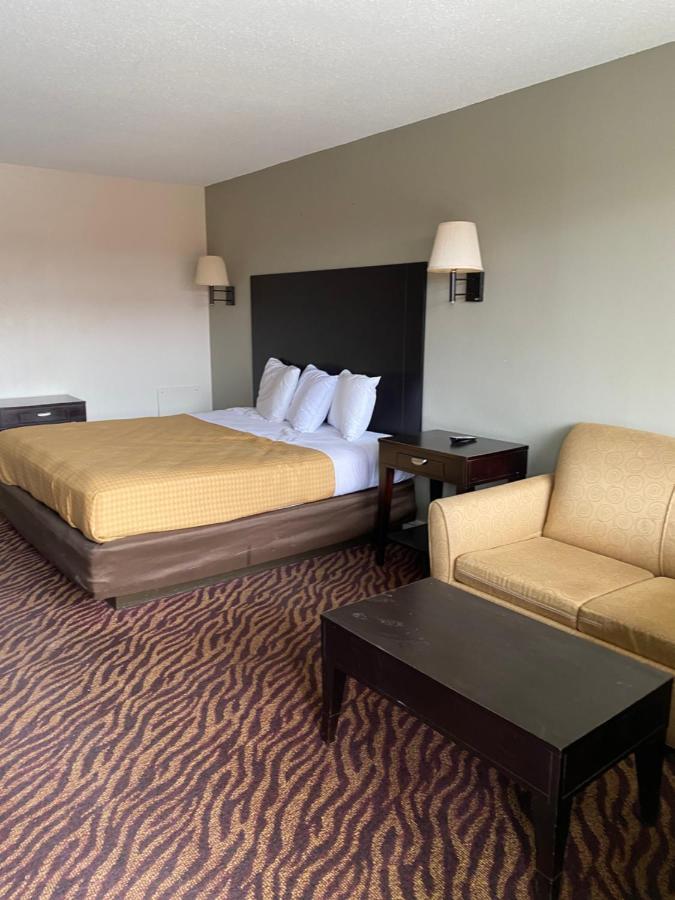 Red Carpet Inn & Suites - Danville Luaran gambar